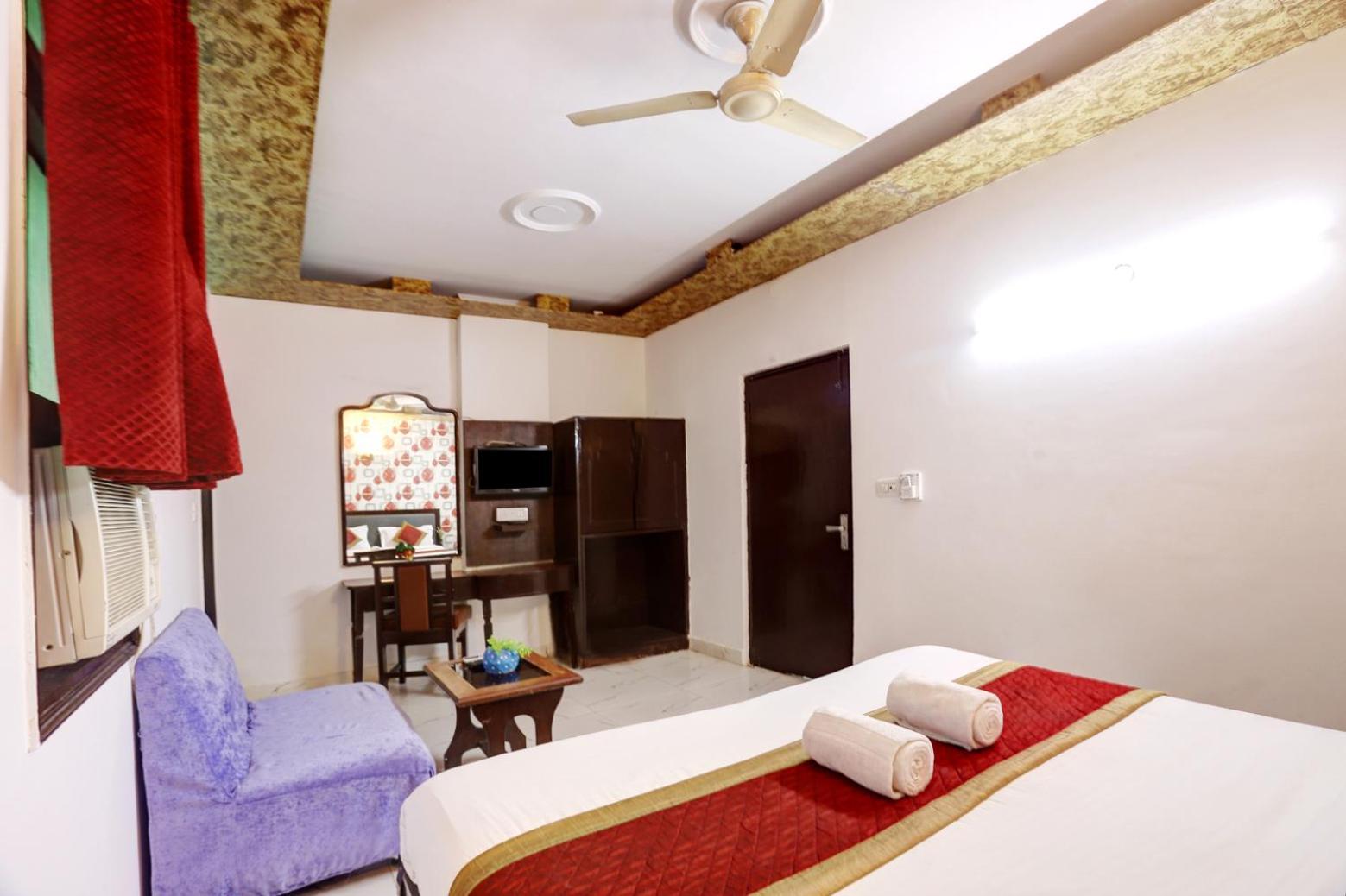 Hotel Delhi Darbar Eksteriør billede